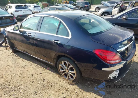 2015 Mercedes-Benz C 300 4Matic/Luxury 4Matic/Sport 4Matic from USA, damaged, VIN 55SWF4KB1FU083770